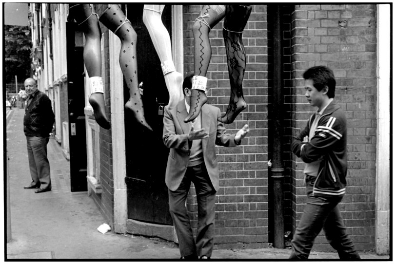 March dans une rue de Soho, Londres, London