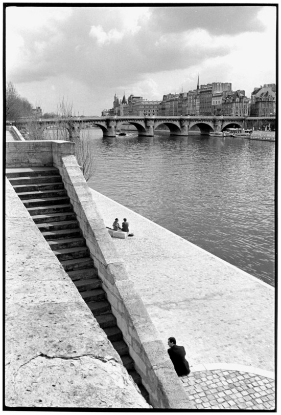 Quai du Louvre, Paris