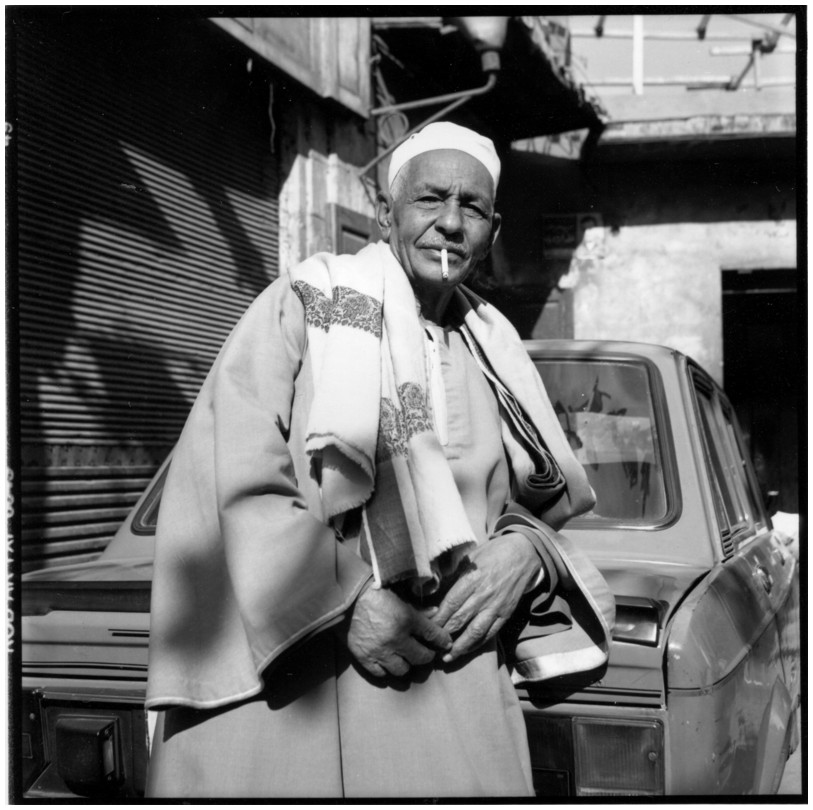 homme dans les rues du Caire
