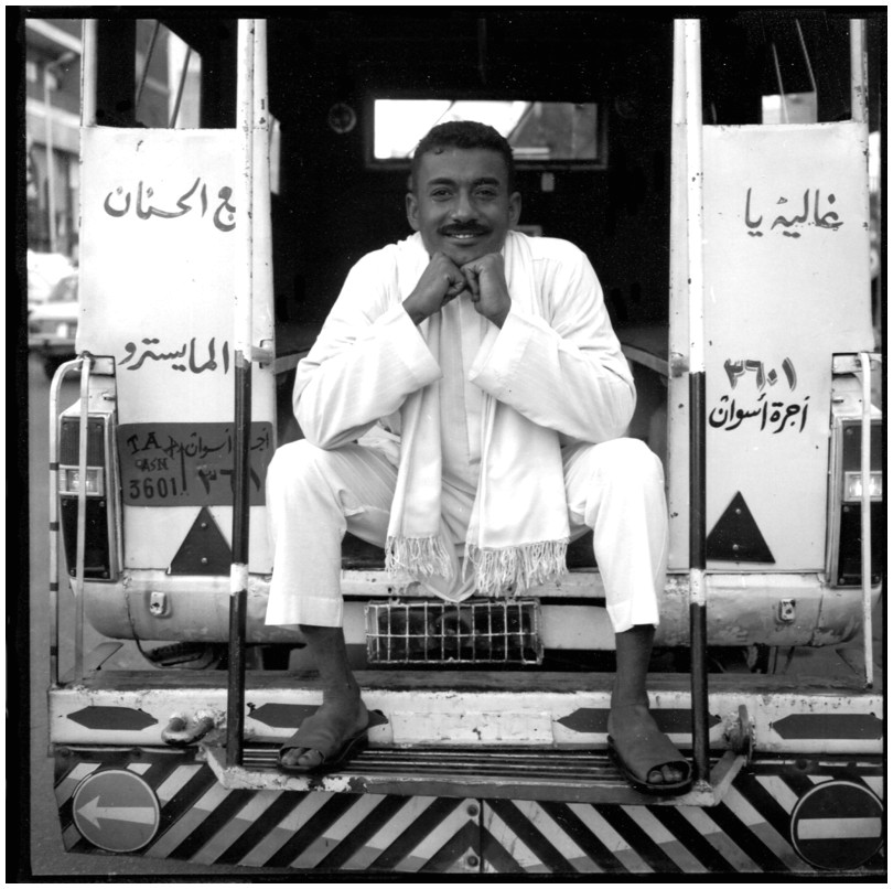 Chauffeur de taxi collectif, Assouan