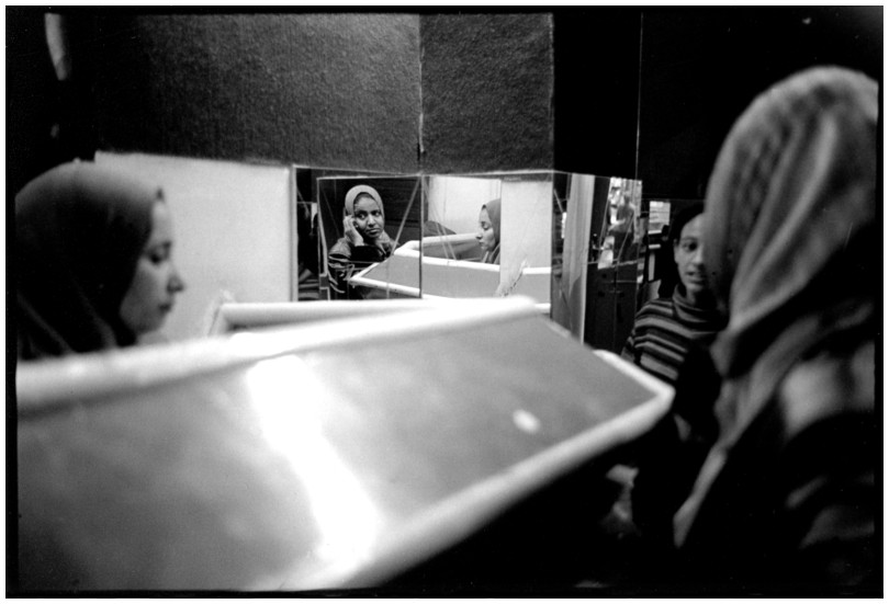 2003-81-08
