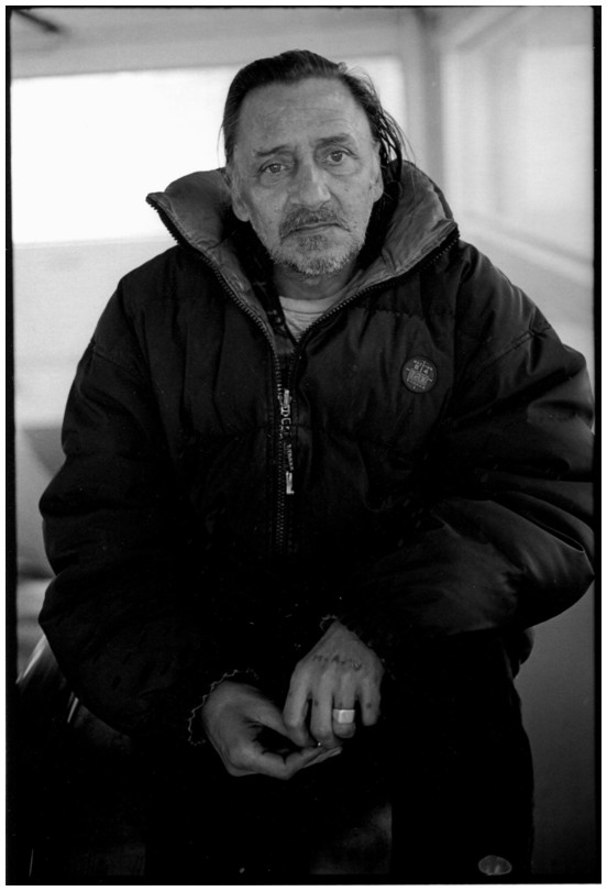 portrait sans abri - Paris - photo noir et blanc Robert Laugier