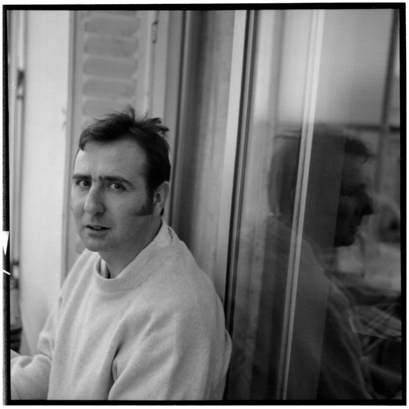 portrait journaliste Jean-Christophe Ogier - Paris 1995 - photo noir et blanc Robert Laugier