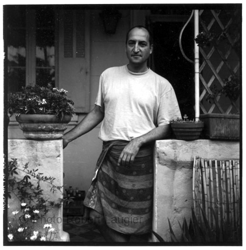 portrait dcorateur cinma Franois Salisch - Marseille - 1998 - photo noir et blanc Robert Laugier